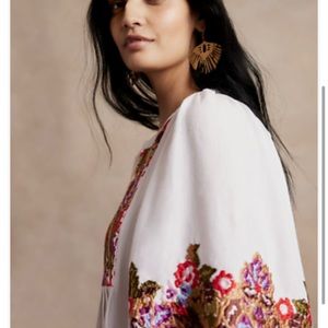 NEW with tags Banana Republic L White Embroidered Mini RESORT WEAR Dress